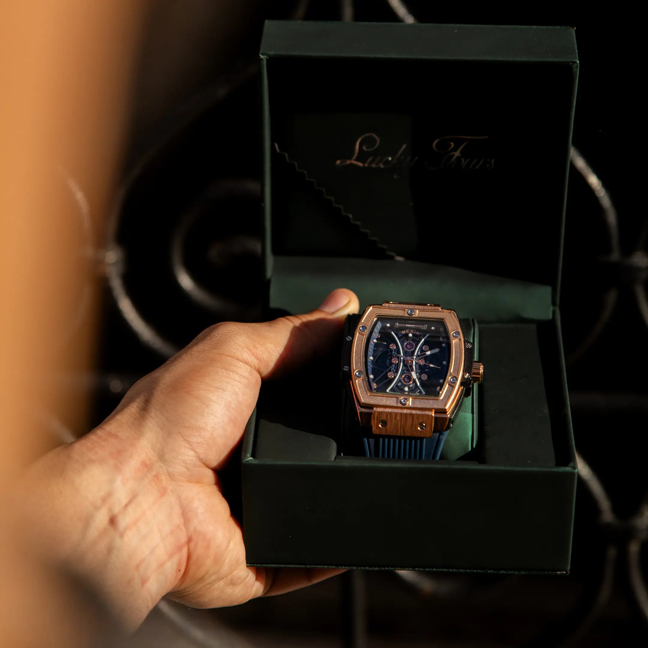 Crownlex® Summit — Sport Watch Bold Edition